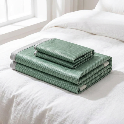 Foldable Cooling Mattress Topper with Pillowcases